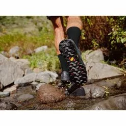 Berghaus VC22 Gore-Tex Hiking Shoes -ShopE-Moto Shop Berghaus VC22 Gore Tex Hiking Shoes Shoes Grey Black SS22 422507G10UK 7 6