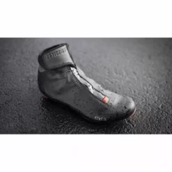 Fizik R5 Artica Winter Road Shoe 13 Fizik R5 Artica Winter Road Shoe -ShopE-Moto Shop Fizik R5 Artica Winter Road Shoe Cycling Shoes Black Black 2018 R5ARTIC181010425 6