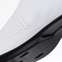 Fizik Tempo Decos Carbon Wide Fit Road Shoes -ShopE-Moto Shop Fizik Tempo Decos Carbon Wide Fit Road Shoes Cycling Shoes White Black 2022 TPR2BMW1C2020435 3