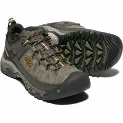 Keen TARGHEE III Waterproof Shoes 19 Keen TARGHEE III Waterproof Shoes -ShopE-Moto Shop Keen TARGHEE III Waterproof Shoes Shoes Brown Black AW21 0